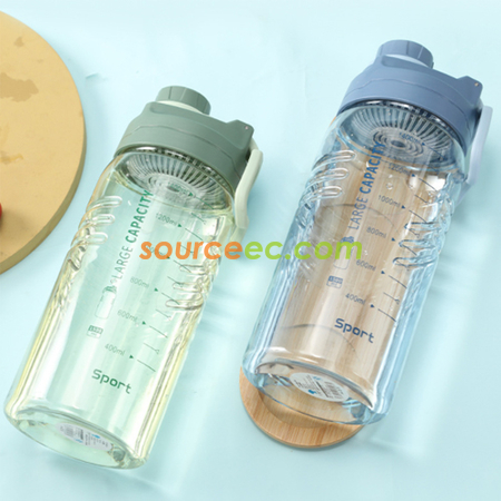 礼品订购1.5L 运动水樽广告