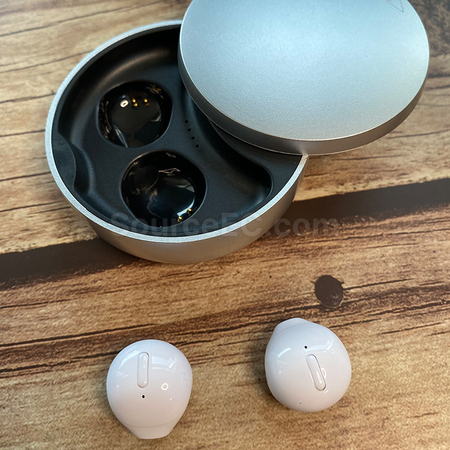 礼品订购蓝牙耳机广告