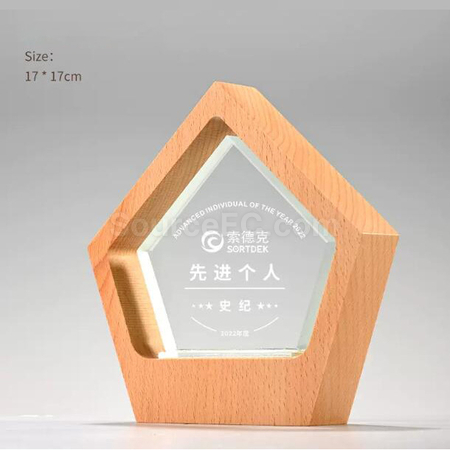 礼品订购木质水晶座广告