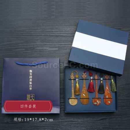 礼品订购古典乐器实木书签套装广告