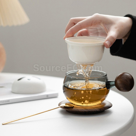 礼品订购熊猫玻璃杯广告