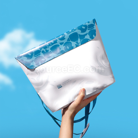礼品订购防水斜挎袋广告