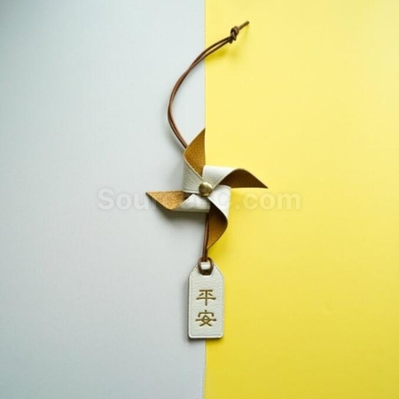 礼品订购客制化皮制祝福风车广告