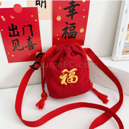 礼品订购春节福袋斜挎包广告