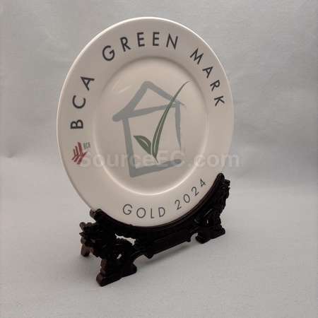 奖盃, 奖座, 奖牌, 金属奖杯, 比赛奖牌, 纪念牌, 纪念币, 木盾牌, 银碟, 锦旗, 桌旗, 旗帜, 金属襟章, 定制胸章, 制作名牌, 马口铁牌, 比赛奖品, 徽章, 礼品, 广告赠品, 纪念品, 礼品公司, 定制礼品, 商务礼品, 宣传礼品, 环保礼品, 文具, 自订纪念品, 礼物, 礼物包装