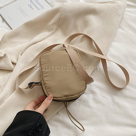 礼品订购便携斜挎袋广告