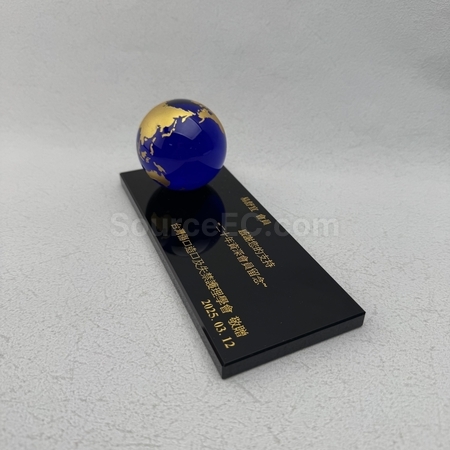水晶礼品, 水晶纪念品, 水晶奖座, 水晶奖盃, 水晶座, 水晶杯, 水晶奖牌, 水晶纸镇, 琉璃水晶, 定制水晶座, 订做水晶, 纪念座, 雕刻水晶, 3D水晶, 印刷水晶, 礼品, 广告赠品, 纪念品, 礼品公司, 定制礼品, 商务礼品, 宣传礼品, 文具, 自订纪念品, 礼物, 礼物包装