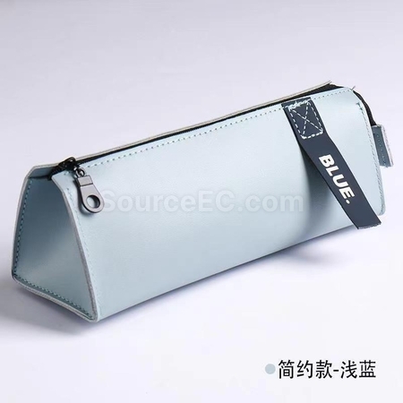 礼品订购大容量三角笔袋广告