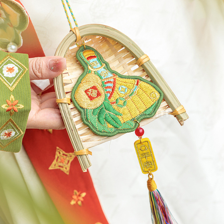 礼品订购端午节香囊广告
