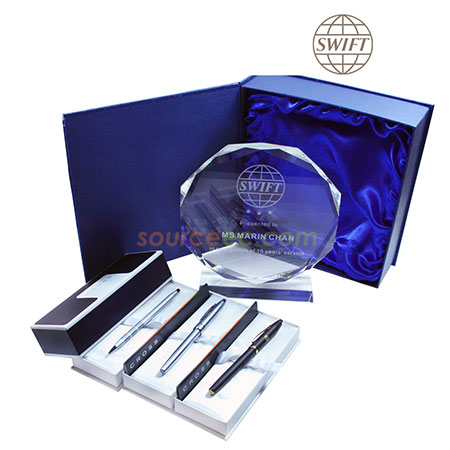 水晶礼品, 水晶纪念品, 水晶奖座, 水晶奖盃, 水晶座, 水晶杯, 水晶奖牌, 水晶纸镇, 琉璃水晶, 定制水晶座, 订做水晶, 纪念座, 雕刻水晶, 3D水晶, 印刷水晶, 礼品, 广告赠品, 纪念品, 礼品公司, 定制礼品, 商务礼品, 宣传礼品, 文具, 自订纪念品, 礼物, 礼物包装